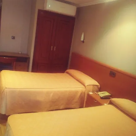 Hotel Orly Xinzo de Limia
